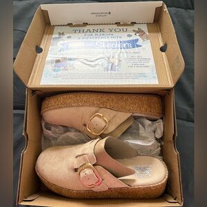 Skechers Beige Slip-On Sandals platform